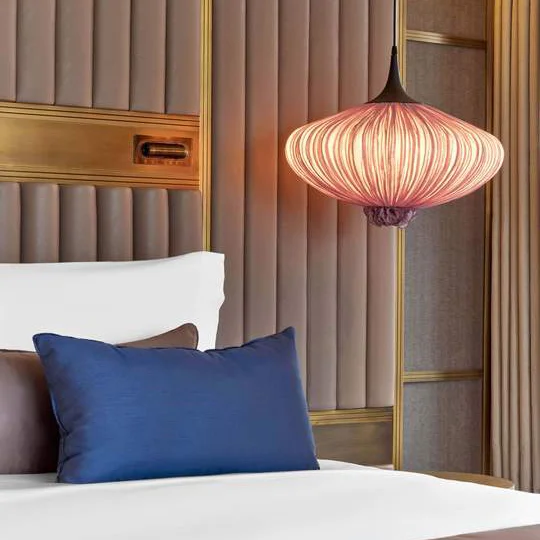 Suuria Pendant Light